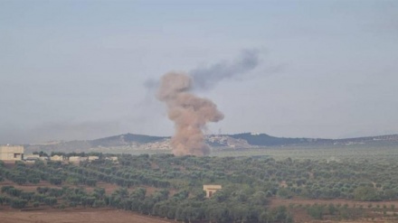 Rûsya baregehên çeteyên Tirkiyê yên li herêma Efrînê bombebaran kirin