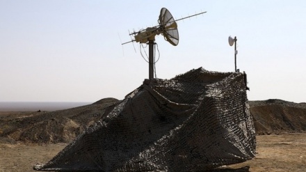 Stërvitja e luftës elektronike e ushtrisë në Esfahan