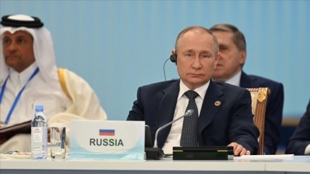 Putin: Dünya çoxqütblü olur, Asiyada yeni güc mərkəzləri möhkəmlənir