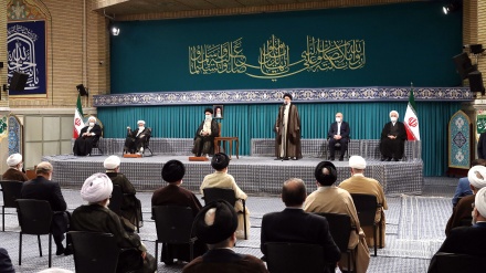 ایرانی حکام اوروحدت اسلامی  کانفرنس کے شرکاء کی رہبر معظم انقلاب سے ملاقات