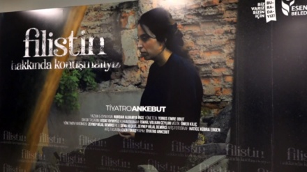 İstanbulda Fələstin mövzusunda teatr səhnəyə çıxarılıb