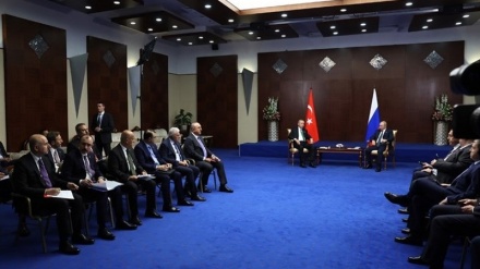  Propozimi i Putin për Gazin në Turqi dhe arsyet e tij