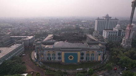 Urušila se kupola velike džamije u Džakarti nakon požara