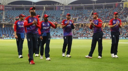 ہندوستان کو شکست، ٹی ٹوئنٹی ورلڈ کپ کا فائنل پاکستان اور انگلینڈ کے مابین
