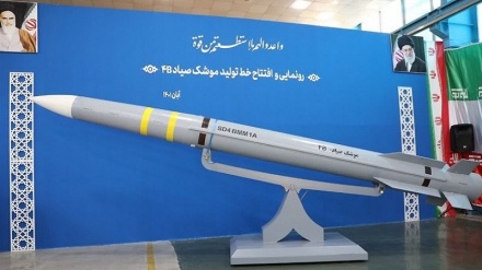 Iran predstavio nadograđeni sistem Bavar-373, kreće s proizvodnjom rakete Sayad B4