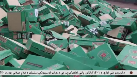 کشف و ضبط 900 هزار قوطی نوشیدنی تاریخ گذشته در بلخ