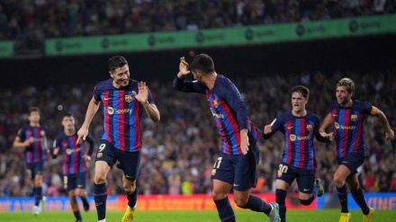  Bi serketina Lowandofskî, Barselona ji qeyranê filitî