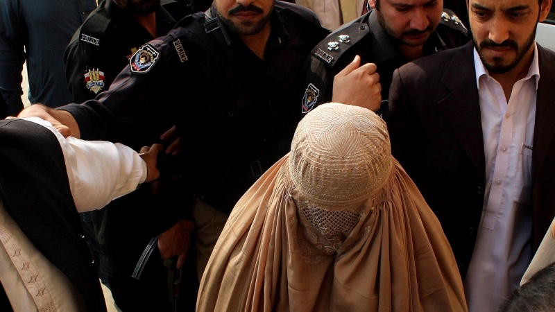 بازداشت پناهجویان افغان در پاکستان ادامه دارد