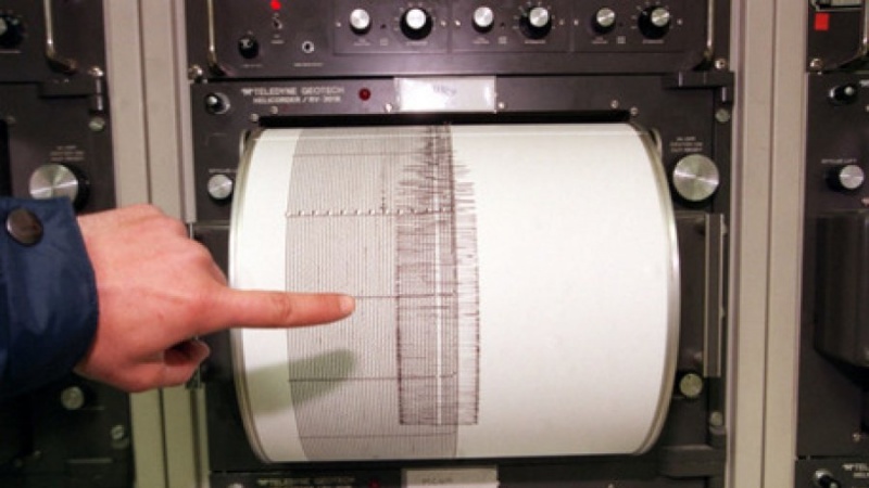 Tërmeti 5,7 ballë ndihet në Italinë qëndrore dhe veriore