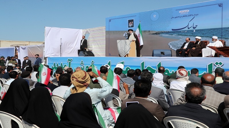 ڕەئیسی: چالاکییەکانی هێزی دەریایی ئێران بناغەدانەری ئاسایشی کەشتیوانی و خۆشگوزەرانی بازرگانییە لە ناوچەکەدا 