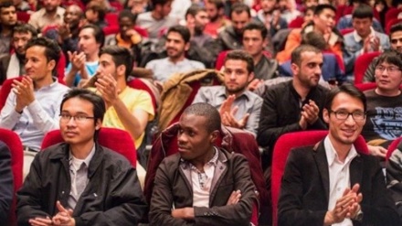 گرامیداشت روز دانشجو در دانشگاه اهل بیت (ع)