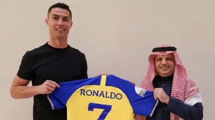 رونالڈو ڈھائی برس کے لئے سعودی فٹبال کلب میں شامل