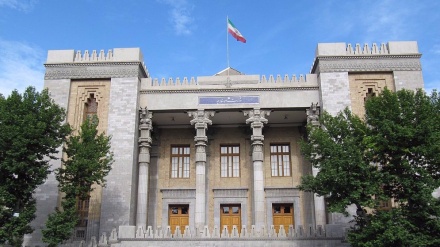 فرانس انسانی حقوق سے متعلق دوہرے معیار کی پالیسی ترک کر دے : ایران