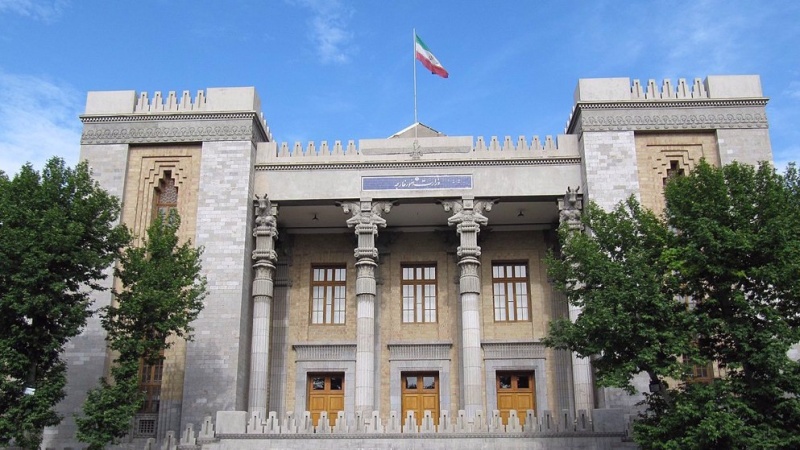فرانس انسانی حقوق سے متعلق دوہرے معیار کی پالیسی ترک کر دے : ایران