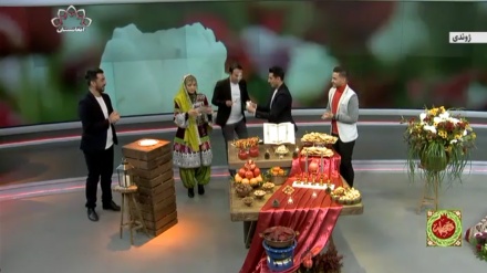 دورهمی گرداننده های تلویزیون سحر در شب چله و اعلام برنده 8000 افغانی 