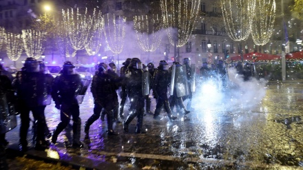 فرانس میں کرسمس کی رات بھی پرتشدد مظاہرے 