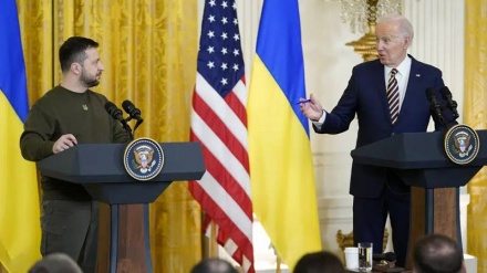 یوکرین کے صدر زیلنسکی امریکہ فرار کر گئے: روسی ذرائع کا دعویٰ