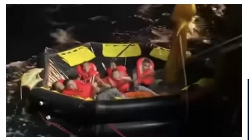 Përmyset luftanija tajlandeze, 31 marinarë të zhdukur 