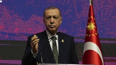 Erdogan careka din pêgirî ser destpêkirina peywendîyên Tirkîye û Sûrîyê kir