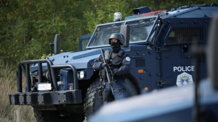 Sulmohet me armë zjarri makina e policisë në veri të Kosovës 
