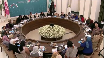 دنیا کی با اثر خواتین کا تہران میں اجلاس جاری