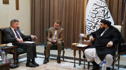 دیدار معاون سیاسی رییس الوزرای طالبان با معاون یوناما در افغانستان