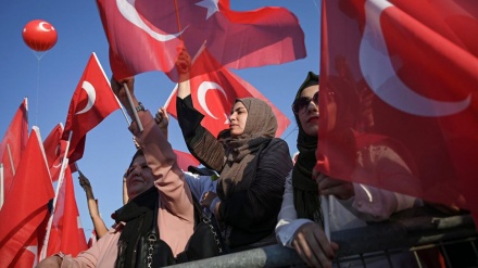Rapor | Pêşnumaya reforma Qanûna Hîcabê li parlemana Tirkiyê hat qebûlkirin