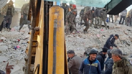 Li taxeke kurdnişîn a Helebê avahîyek herifî; 12