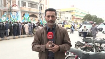 قرآن کریم کی بے حرمتی کے خلاف کراچی میں مظاہرے