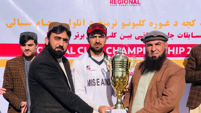 کورنی کرېکټ: ډېنجر کرېکټ کلب پایلوبه وګټله.