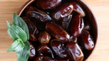 خرما او د هغی په لسګونو ګټې