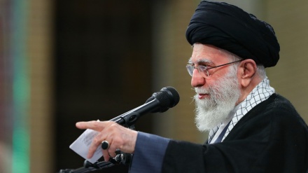  ایران کے حالیہ واقعات میں بیرونی دشمن کا ہاتھ پوری طرح نمایاں ہے، رہبرانقلاب اسلامی 