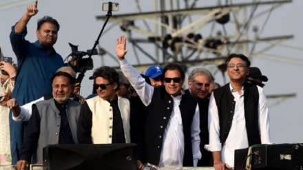 صدور حکم بازداشت برای نخست وزیر پیشین پاکستان!