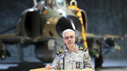 دشمن خوب جانتا ہے کہ ایران اس کے لئے تر نوالہ نہیں: میجر جنرل باقری
