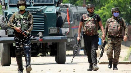 کشمیر میں پھر تصادم ہوا، سکیورٹی فورسز کا دو مسلح افراد کو ہلاک کرنے کا دعویٰ