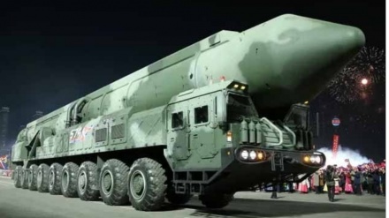 سب سے بڑے جوہری حملے والے ہتھیار کی رونمائی: شمالی کوریا
