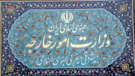 لندن اپنا قبلہ درست کرے: ایران