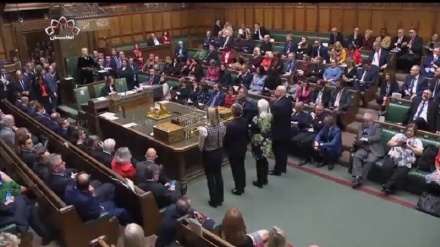 انتقاد از فعالیت وزارت دفاع بریتانیا