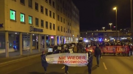  Gjermanët protestojnë kundër dërgimit të tankeve në Ukrainë