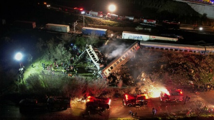 یونان میں خوفناک ٹرین حادثہ، 114 افراد ہلاک و زخمی (ویڈیو)