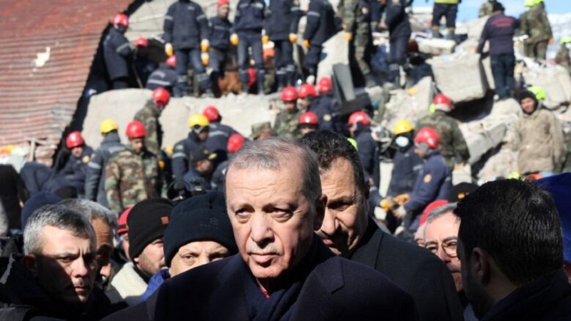 Serokomarê Tirkîyê careka din soza jinûve-avakirina deverên erdhejlêketî da