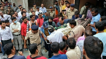 ہندوستان میں ایک ہندو عبادت گاہ میں حادثہ، 35 ہلاک، 16 زخمی