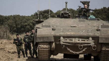  Policia e regjimit sionist liroi kolonët rebelë