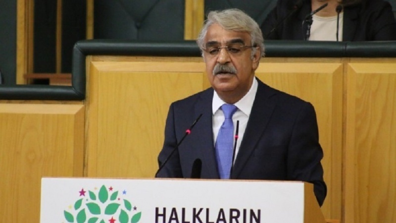 Hevserokê HDP tiştekî ecêb got: Em ne bi dû wezaretan in

