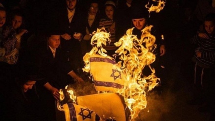 کاتێک زایونییەکان بۆ خۆیان ئەرکی موسڵمانان بەجێ دێنن