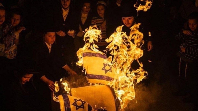 کاتێک زایونییەکان بۆ خۆیان ئەرکی موسڵمانان بەجێ دێنن