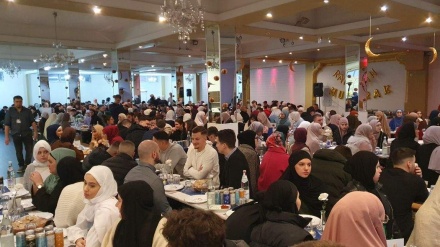 Održan najveći omladinski iftar Islamske zajednice Bošnjaka u Zapadnoj Evropi