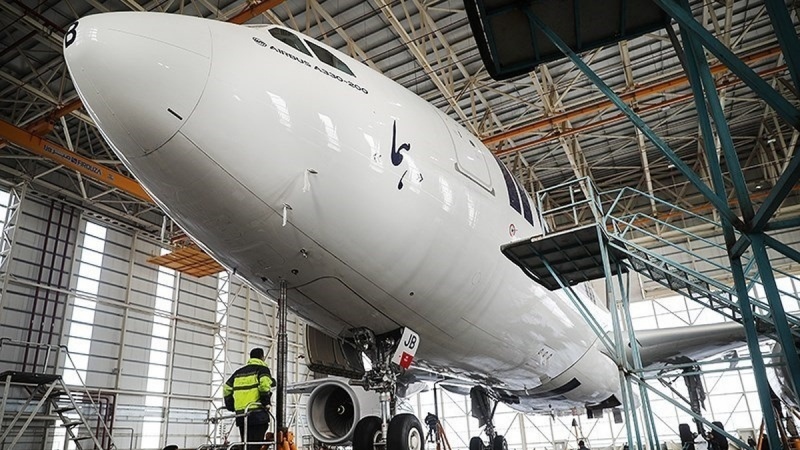 İranda təyyarə sənayesinin inkişafı rusları maraqlandırıb