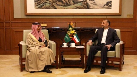ایران اور سعودی وزرائے خارجہ کی ملاقات+ ویڈیو