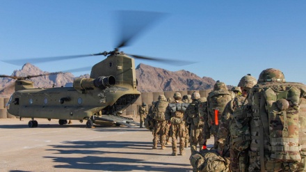 گاردین: خروج از افغانستان موجب شرمندگی امریکا و بریتانیاست 